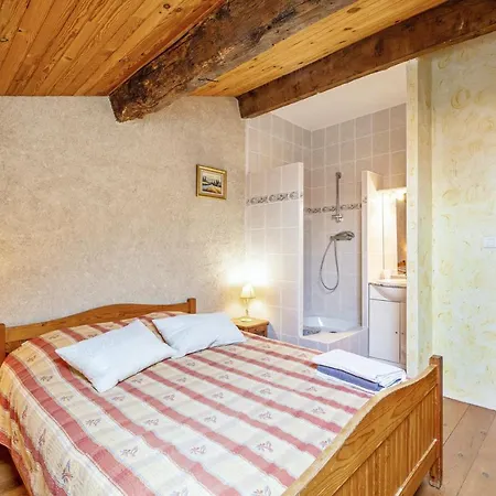 بيت للعطل Maison Spacieuse A Thenac Avec Piscine Privee Les Vachers